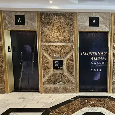 elevator signs at AlphaGraphics SOMA_Moscone