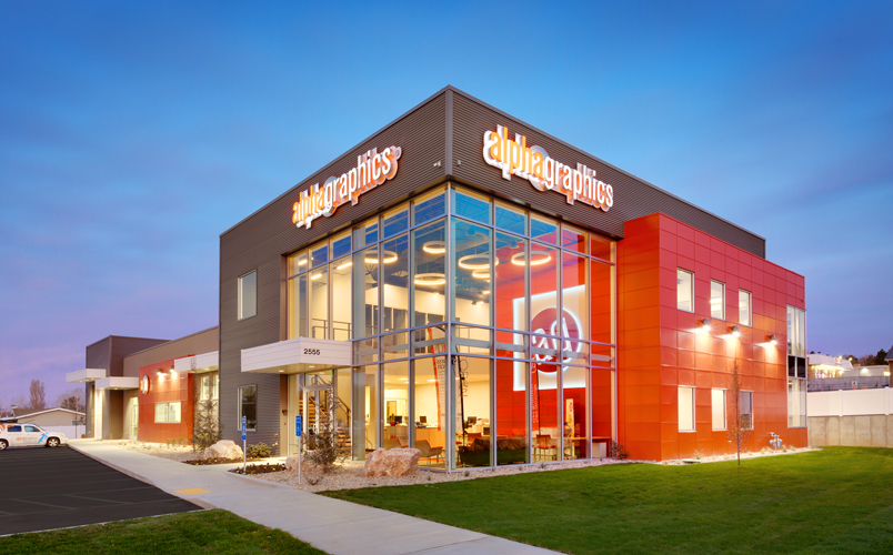 AlphaGraphics brick and mortar center location